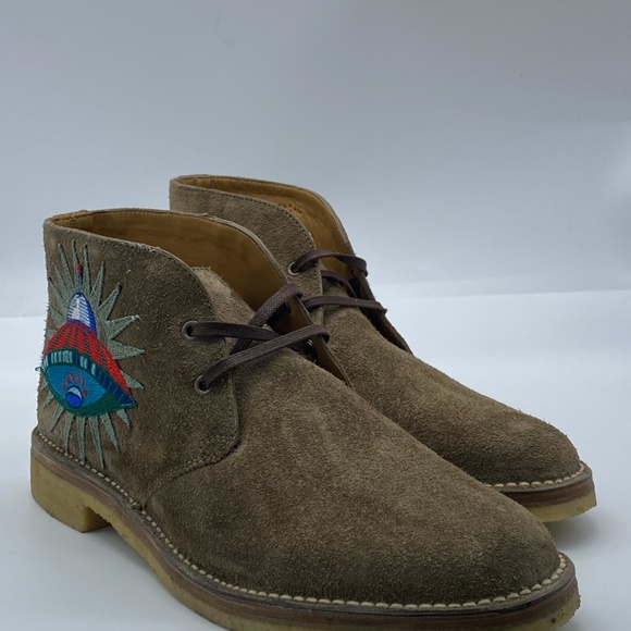 Gucci Other - Gucci Suede ankle boots with owl & UFO embroidered